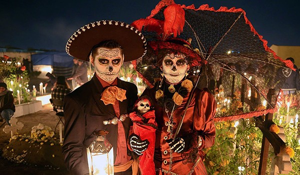 Tour de Día de Muertos en Desfile de Catrinas de San Miguel de Allende